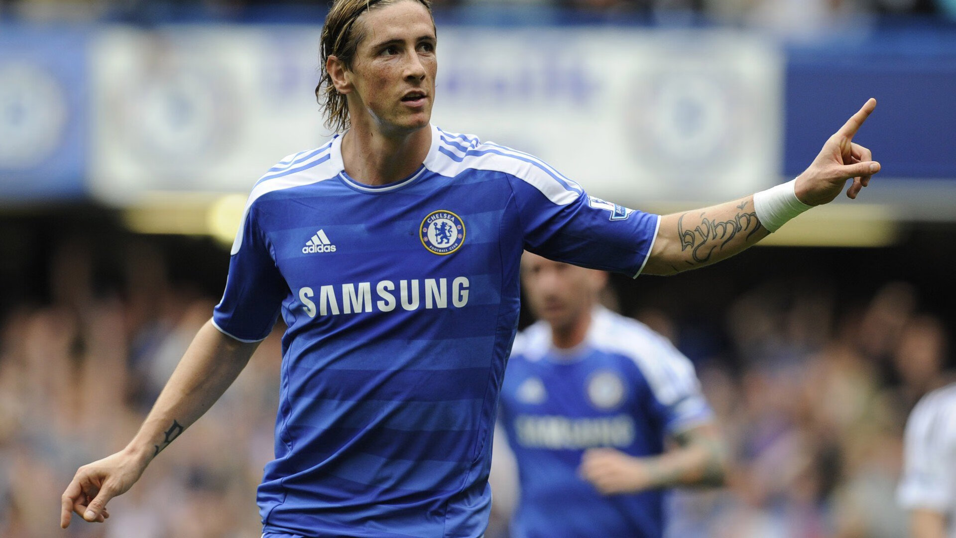 开云体育入口-拜仁掀翻贝蒂斯，当弗拉霍维奇成为无解难题，足球战术的边界在哪里？